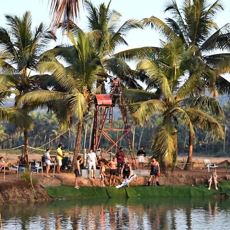 Wake Park Goa Hotel Arambol Eksteriør billede