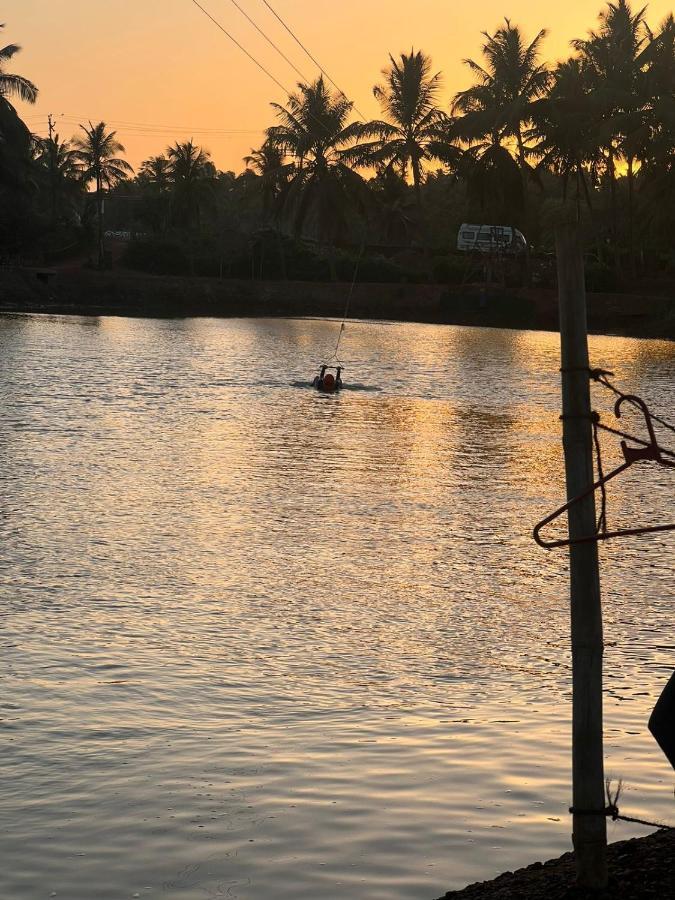 Wake Park Goa Hotel Arambol Eksteriør billede