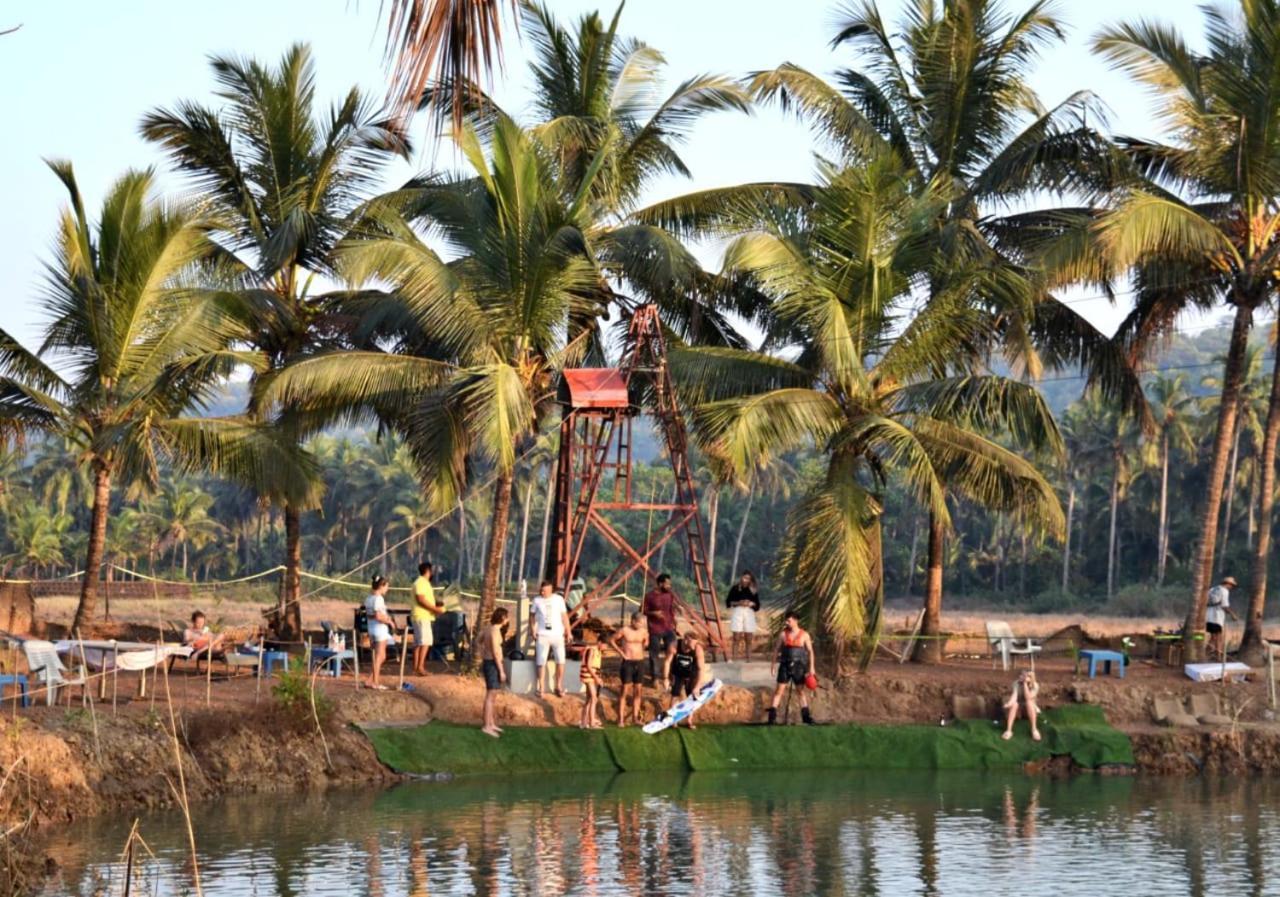 Wake Park Goa Hotel Arambol Eksteriør billede